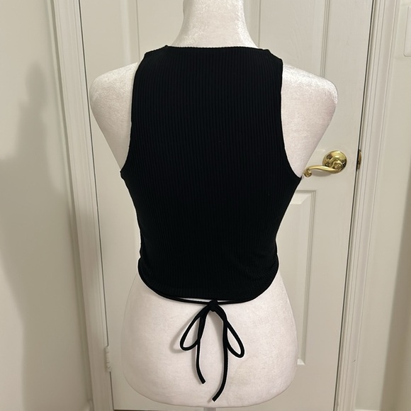 Reformation Yvie Ribbed Knit Wrap Crop Tie Top In Black New Size Small - Picture 5 of 8